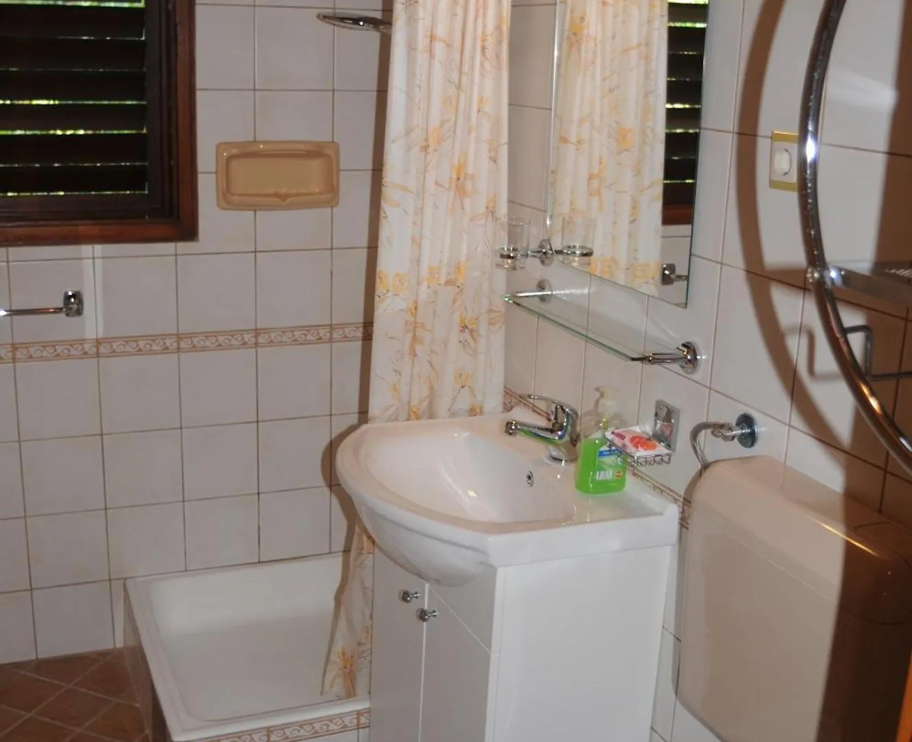 Family*** Apartman Selce