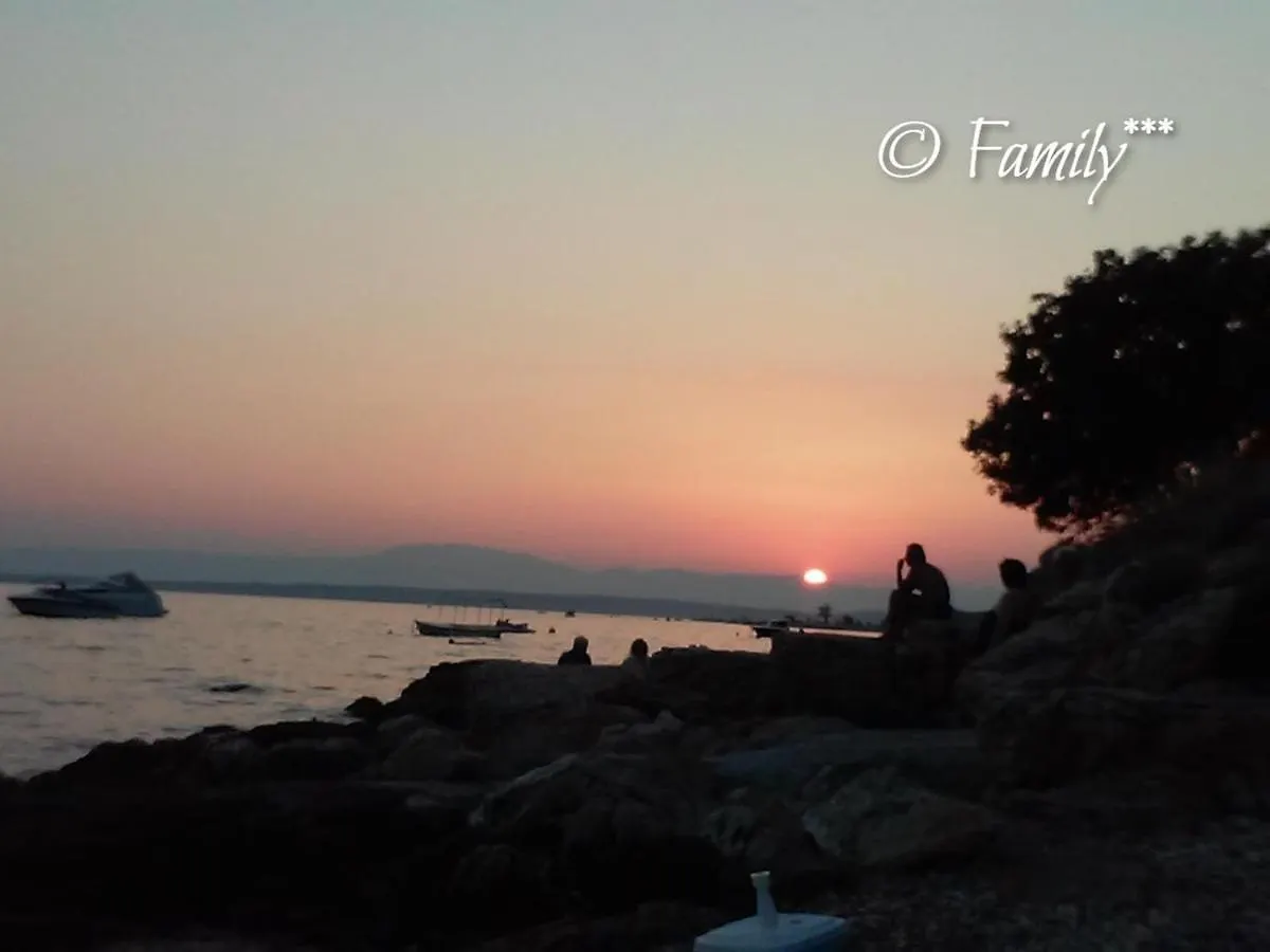 Family*** Apartment Selce Croatia