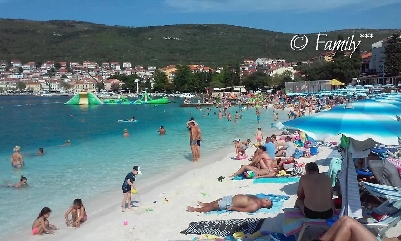 Family*** Apartment Selce Croatia